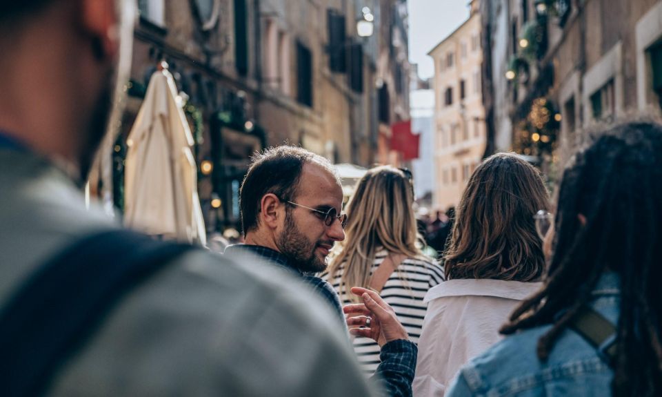 10 Wonders of Rome in 3 hours - Colosseum viewing plus the walk toward Via dei Fori Imperiali