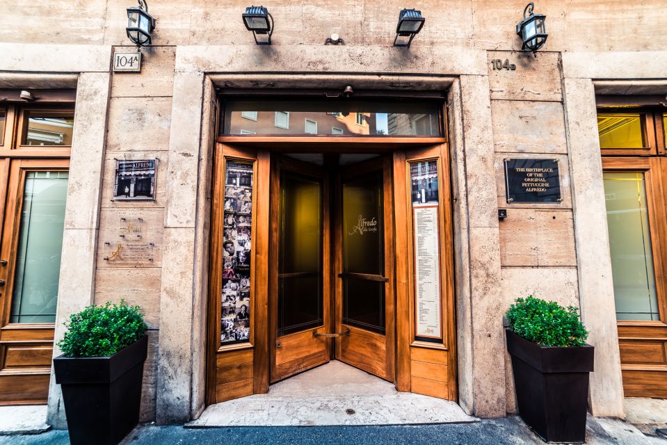 Alfredo alla Scrofa Restaurant in Rome: Eat Like a Star - Alfredo alla Scrofa on Via della Scrofa: Why This Address Matters