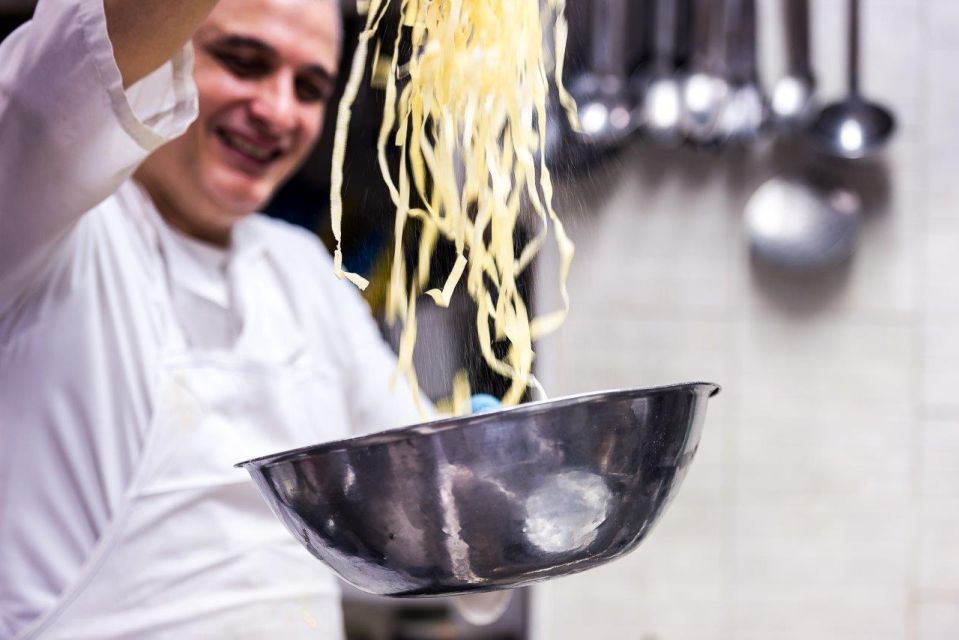 Alfredo alla Scrofa Restaurant in Rome: Eat Like a Star - Wine Pairing Options: When You Want Less Decision-Making