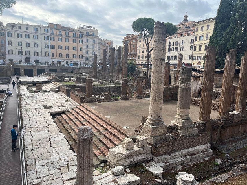 Ancient Rome: Archeological area Largo Argentina - What to bring and what to leave behind