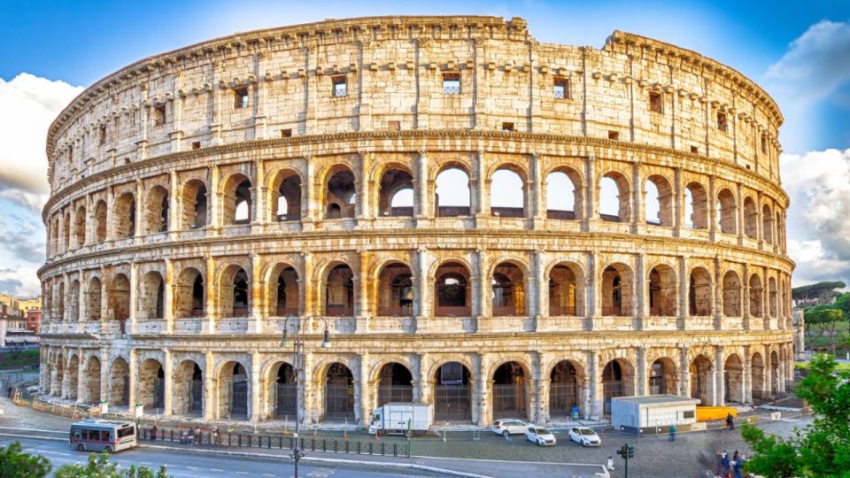 Colosseum: Gladiator’s Gate & Arena Floor Experience - Roman Forum (1 Hour): Rome’s Daily Power Center