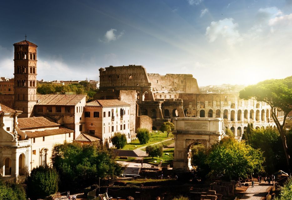 Colosseum & Roman Forum Semi-Private Guided Tour - Entering the Colosseum: Gladiators, Mock Sea Battles, and Executions