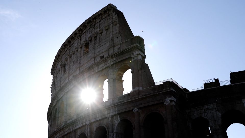 Colosseum: Semi Private Tour with VIP Arena Access - Photo stops and how to get the angles right