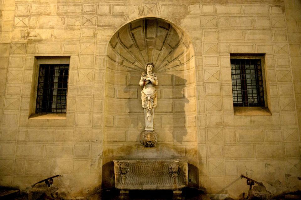 Dark Heart of Rome - Facts, Legend & Mystery Walking Tour - Via del Governo Vecchio: narrow lanes, big atmosphere