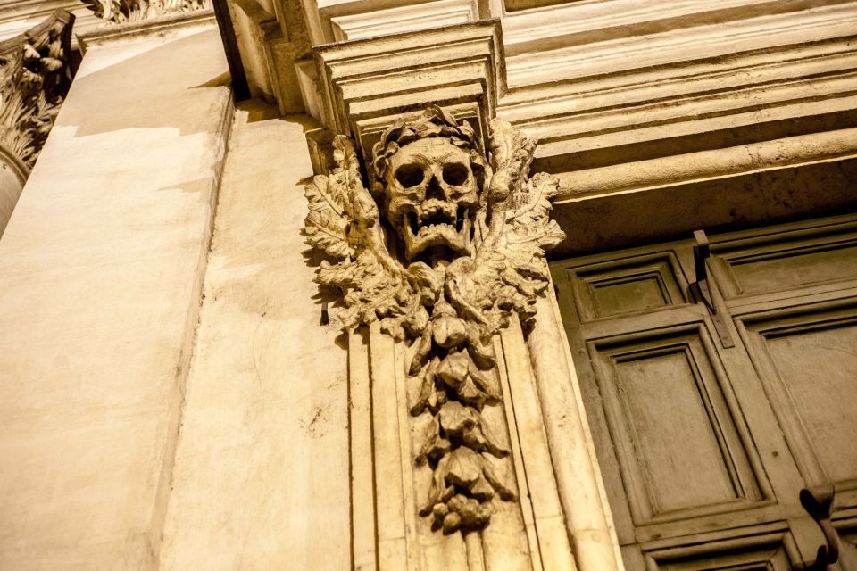 Dark Heart of Rome: Facts, Legends, and Mystery Tour - What 1.5 hours and $14 really buy you