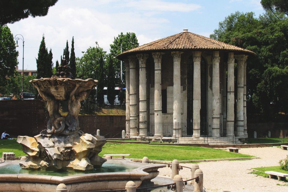 Day drinking in Rome - Scandalous Roman History - Roman drinks plus street history: why this works