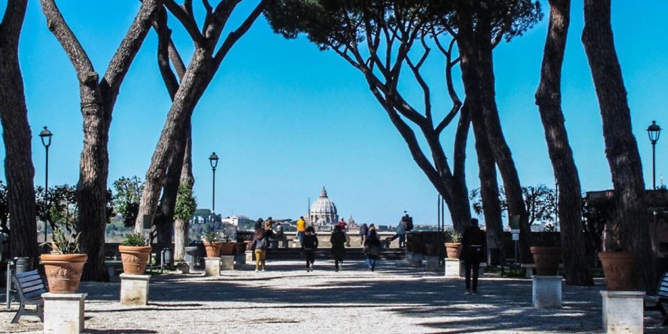 Day drinking in Rome - Scandalous Roman History - Mouth of Truth and Pons Fabricius: legends you can walk into