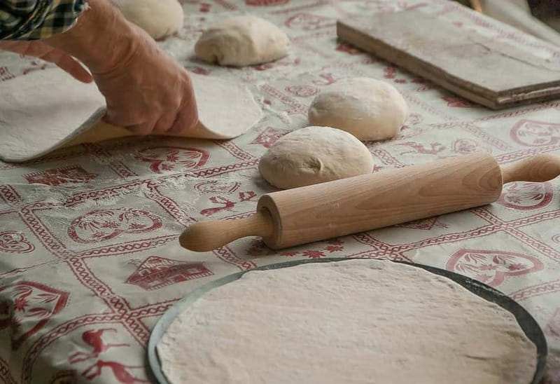 From Rome: Pompeii and Vesuvio Guided Day Trip with Lunch - The guide experience: what makes it work (and why names matter)