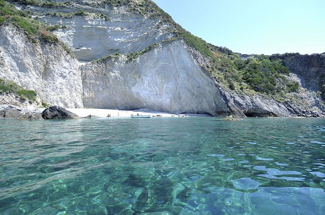 From Rome: Ponza Island Day Trip with Boat Excursion - Lunch on deck: captain-made mariner pasta, wine, and a real break