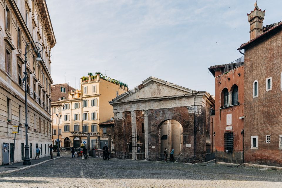 Pantheon and Jewish Ghetto Tour - Piazza della Minerva and Largo di Torre Argentina: Rome’s past in fragments