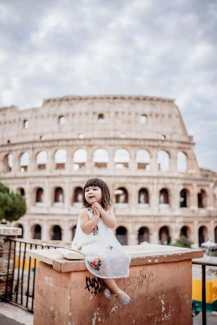 Photo Shoot in Rome with Vespa And Vintage Fiat 500 Options - Trevi Fountain: finding angles at the most photographed address