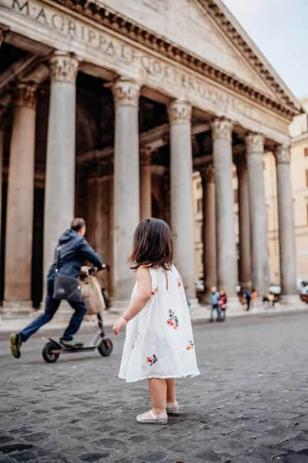 Photo Shoot in Rome with Vespa And Vintage Fiat 500 Options - How the posing coaching actually helps