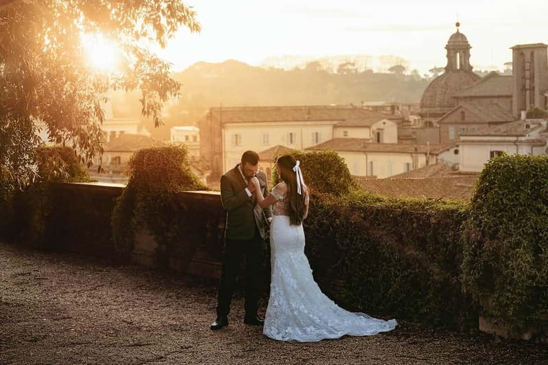 Photoshoot in Rome for couples - Multi-session “Golden Time” plans for couples who want more than landmarks