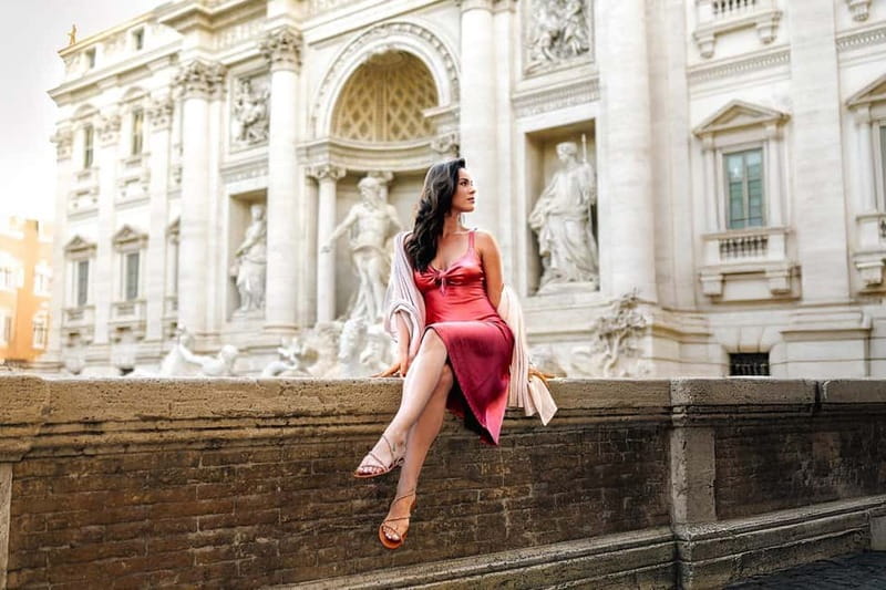 Photoshoot in Rome for couples - Posing help and editing: why the final results look polished in Rome