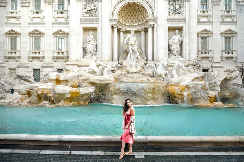 Photoshoot in Rome for couples - Where the photos happen: meeting points, movement, and crowd reality