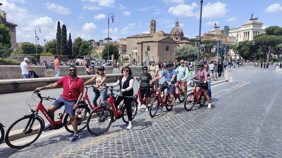 Private Rome Bike tour - Getting started: meeting up and staying comfortable