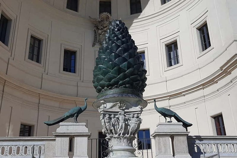 Private Vatican Tour with the option to visit St. Peter's - Dress code and practical rules that affect comfort