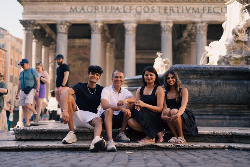 Professional Photoshoot in Rome - Piazza Venezia: quick framing before the camera moves on