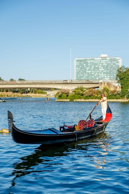 Roma: The one and only Roma Gondola tours on the lake! - Practical Bits That Help Your Ride Go Smoothly