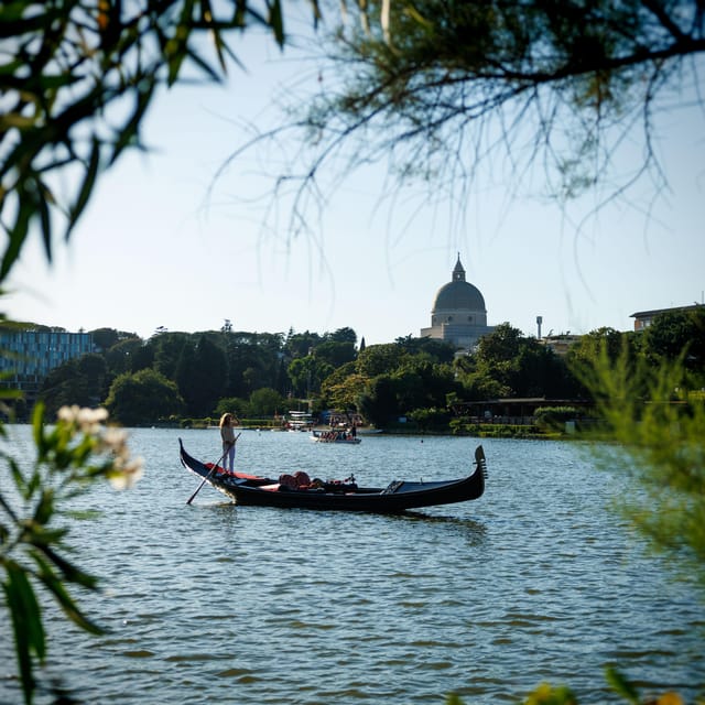 Roma: The one and only Roma Gondola tours on the lake! - Your Italian Captain: The Friendly, Story-First Part