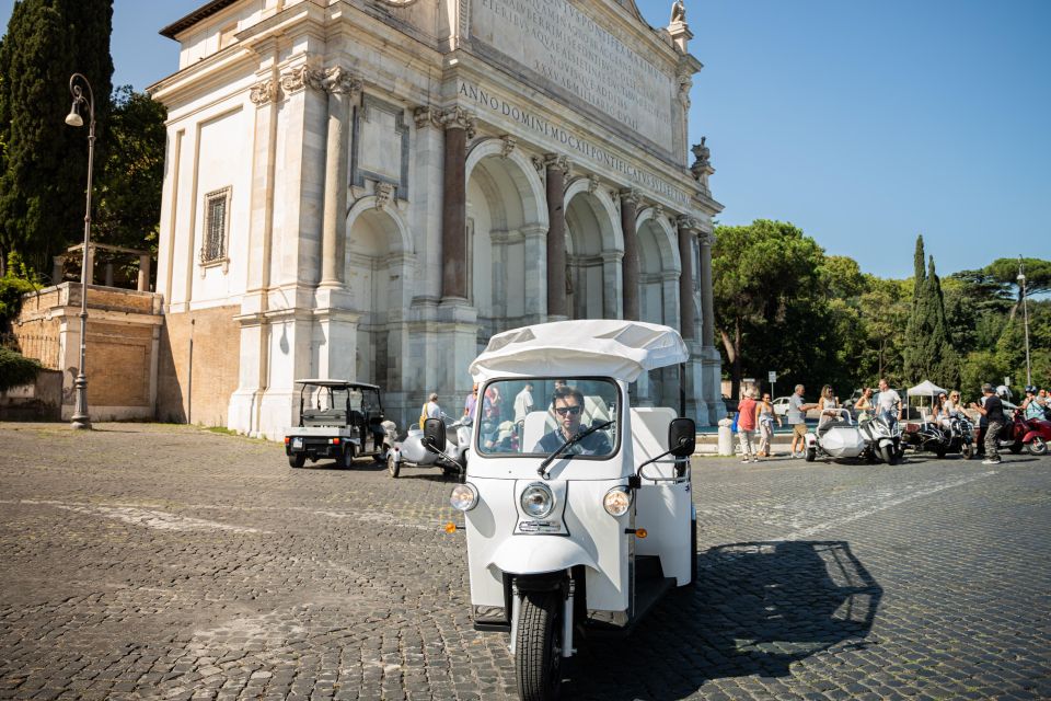 Rome: 2-Hour Vip Tuk-tuk tour with Hotel Pickup and Prosecco - Key things that make this tuk-tuk tour work