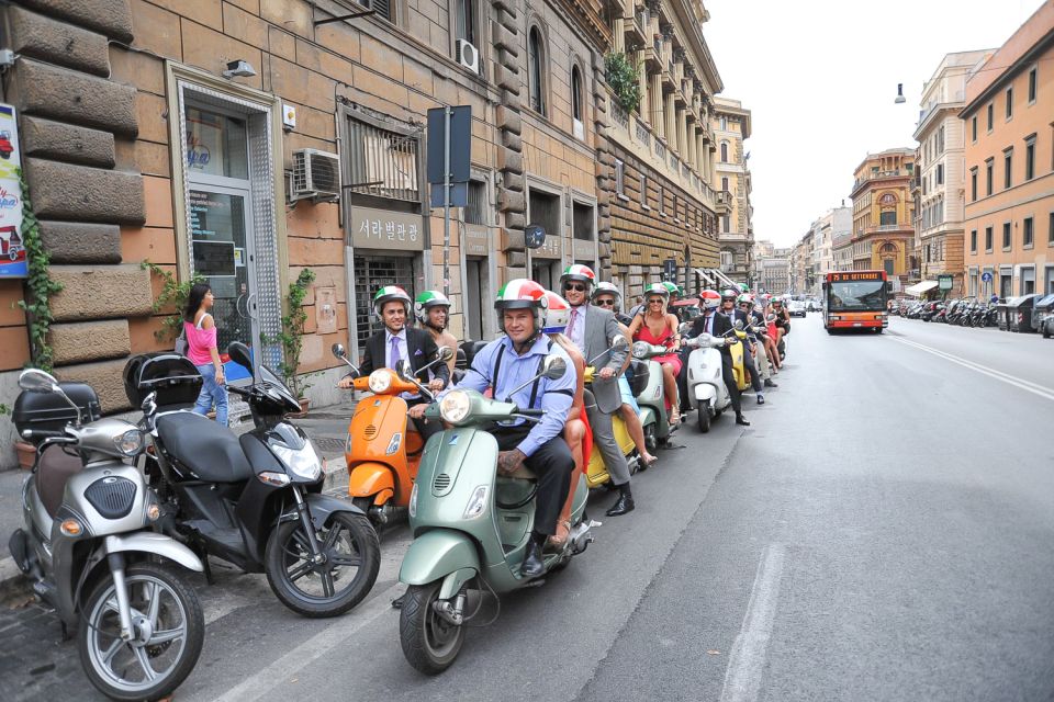 Rome 24-Hour Vespa Primavera Rental - Piazza Venezia and Imperial Rome Viewpoints