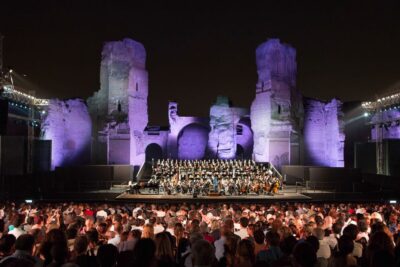 Rome: A Night at the Opera - Baths of Caracalla - La Traviata starts at 9:00 P.M.: how the 3 hours usually work