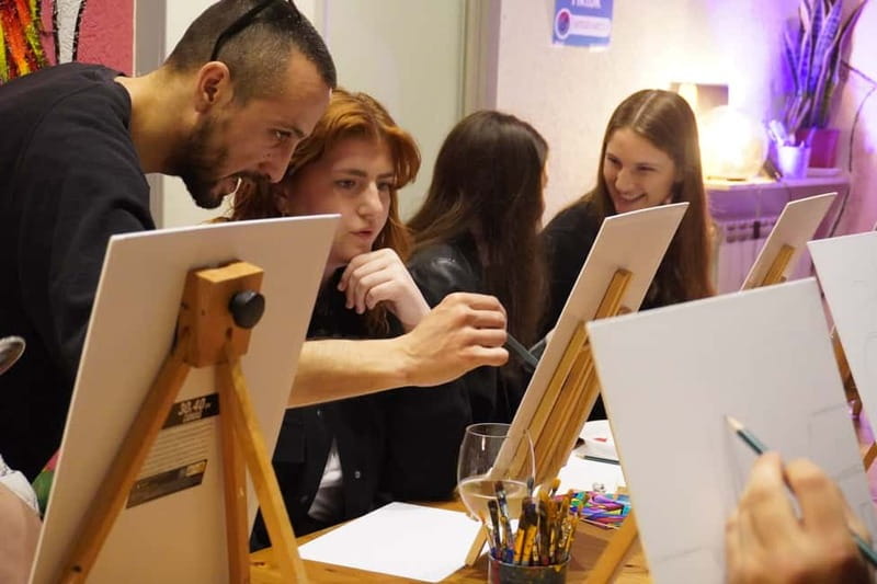 Rome: Afternoon Paint and Sip Experience in Piazza Navona - Inside a 1600s palazzo: the vibe you’re paying for