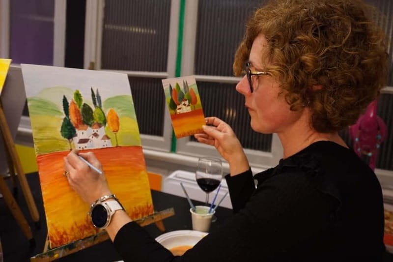 Rome: Afternoon Paint and Sip Experience in Piazza Navona - Wheelchair and mobility note: accessible, but check the route