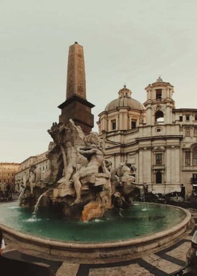 Rome: Angels and Demons, the illuminati path - Vatican City’s St. Peter’s Square: the big visual payoff