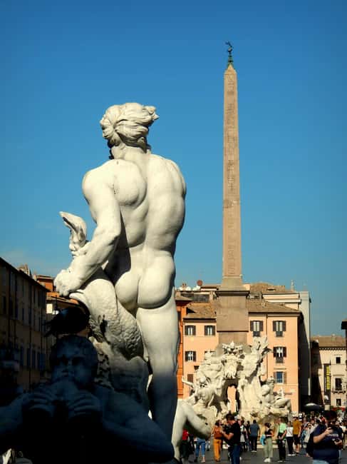 Rome: Angels and Demons, the illuminati path - Piazza Navona: Four Rivers Fountain as the baroque centerpiece