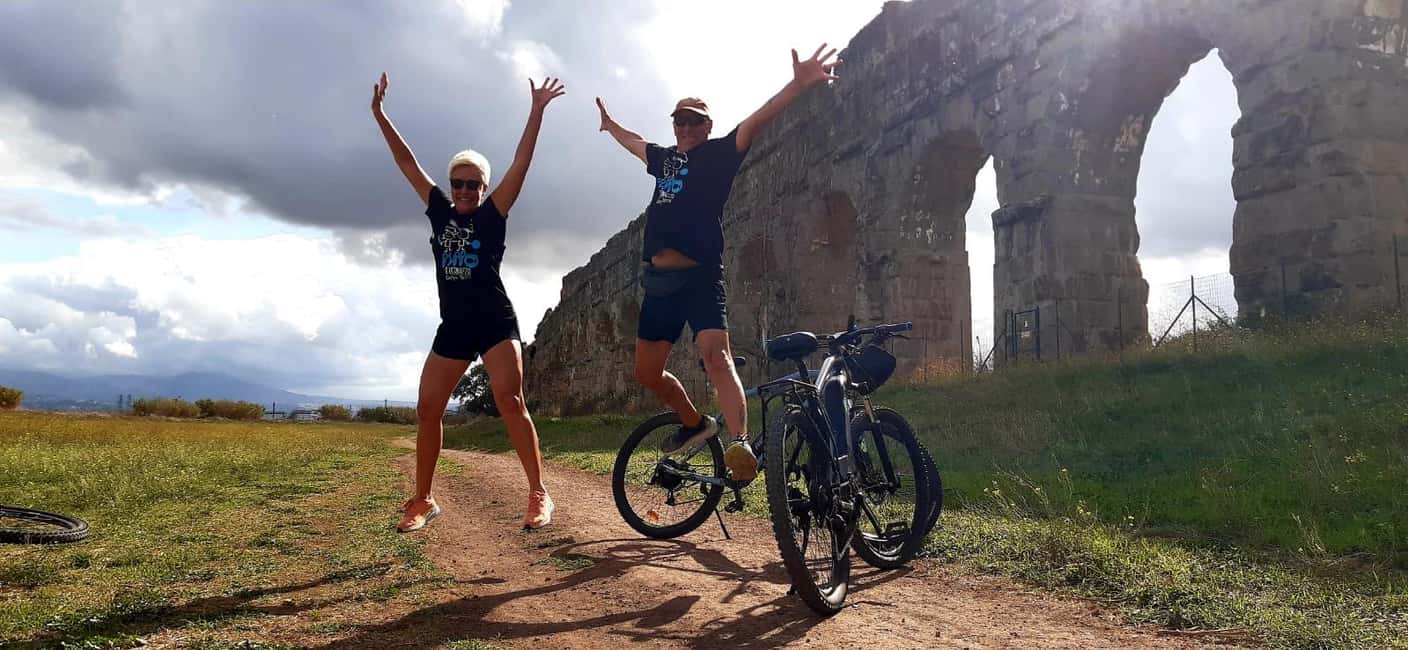 Rome: Appian Way, Aqueducts, & Catacombs E-Bike Guided Tour - The guide makes or breaks it: what you should look for on your departure