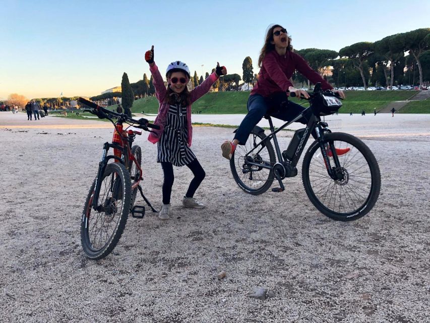 Rome: Appian Way E-Bike Tour Catacombs, Aqueducts & Picnic - Aurelian Walls photo stop: a quick look at Rome’s edge