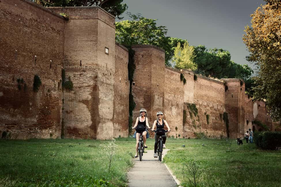 Rome: Appian Way & Roman Aqueducts Guided E-Bike Tour - Caffarella Valley Park: The Quiet Side of Rome