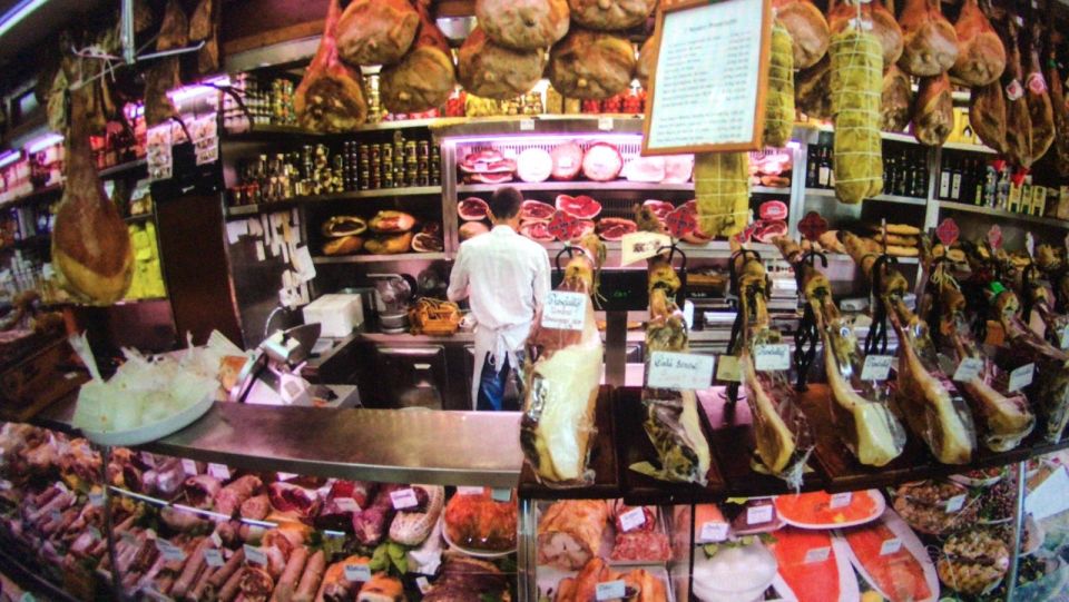 Rome: Award-Winning Roman Food Tours - Wine with your walk: how the tastings stay fun