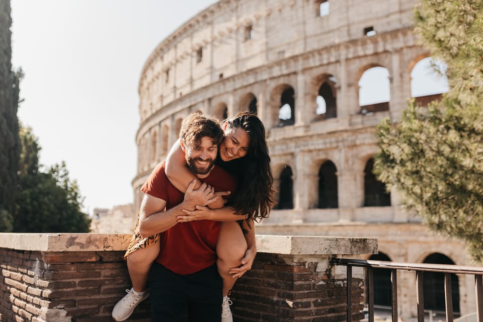 Rome: Best of Colosseum and Roman Forum Guided Tour - Terrazza Belvedere del Palatino: the quick breath before the big sites