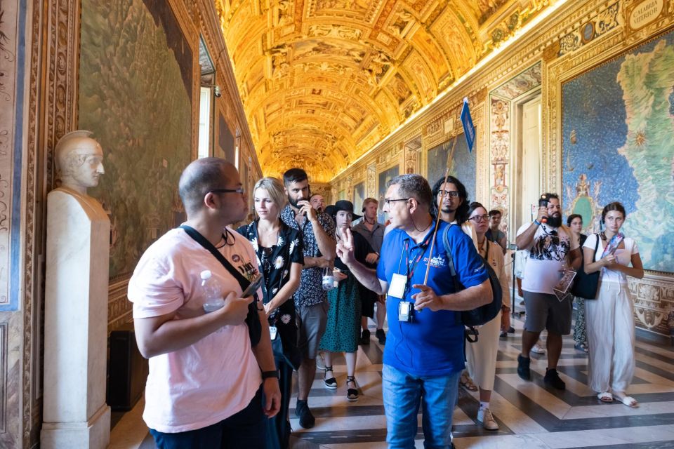 Rome: Breakfast & Tour of Vatican Museums & Sistine Chapel - Hall of Maps and Gallery of Tapestries: where context matters