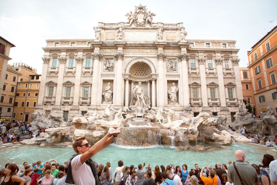 Rome by Night: 3-Hour Guided Walking Tour - Trevi Fountain at Night: Icon Without the Chaos