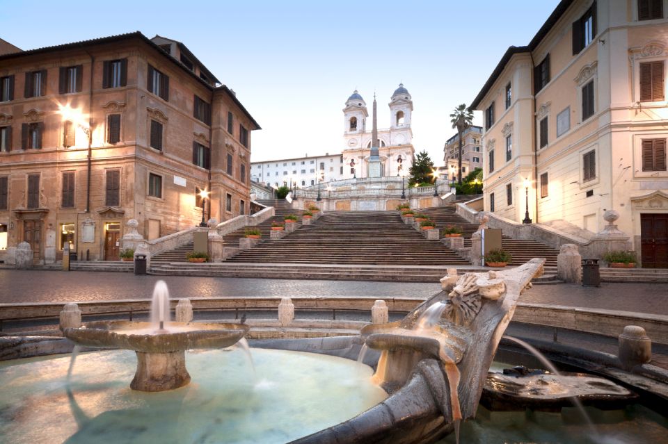 Rome By Night: Small Group E-Bike Tour - Pantheon: The Quiet Shock of Seeing It in Real Life