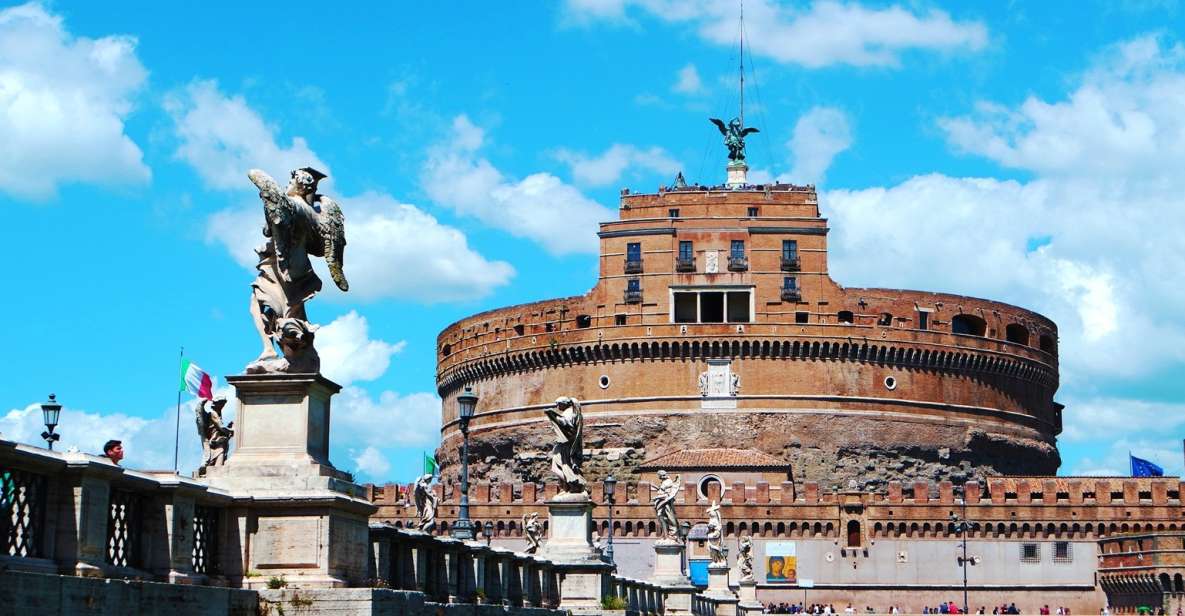 Rome: Castel Sant’ Angelo Ticket and Audio Guide - Castel Sant’ Angelo: from Hadrian’s tomb to a Roman landmark