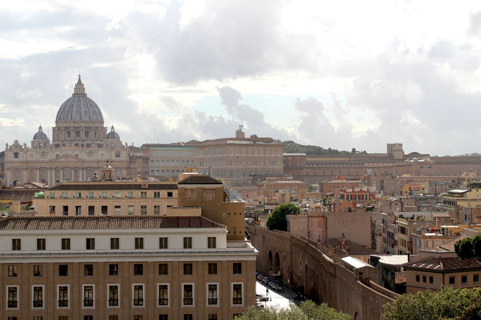 Rome: Castel Sant’ Angelo Ticket and Audio Guide - Sala Paolina fresco room: where the visit really slows down