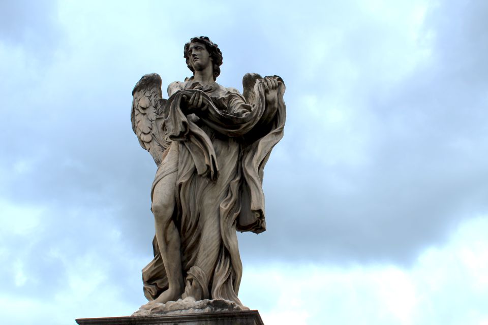 Rome: Castel Sant’ Angelo Ticket and Audio Guide - Skip-the-line entry saves your energy (and your patience)