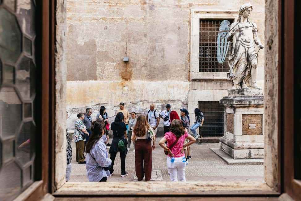 Rome: Castel Sant'Angelo Skip-the-Line Guided Tour - From Hadrian’s tomb to papal power: the story the walls start telling