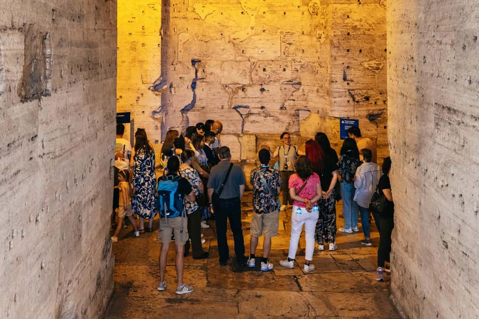 Rome: Castel Sant'Angelo Skip-the-Line Guided Tour - Olearie and the historical prisons: the “hard to reach” parts of the fortress
