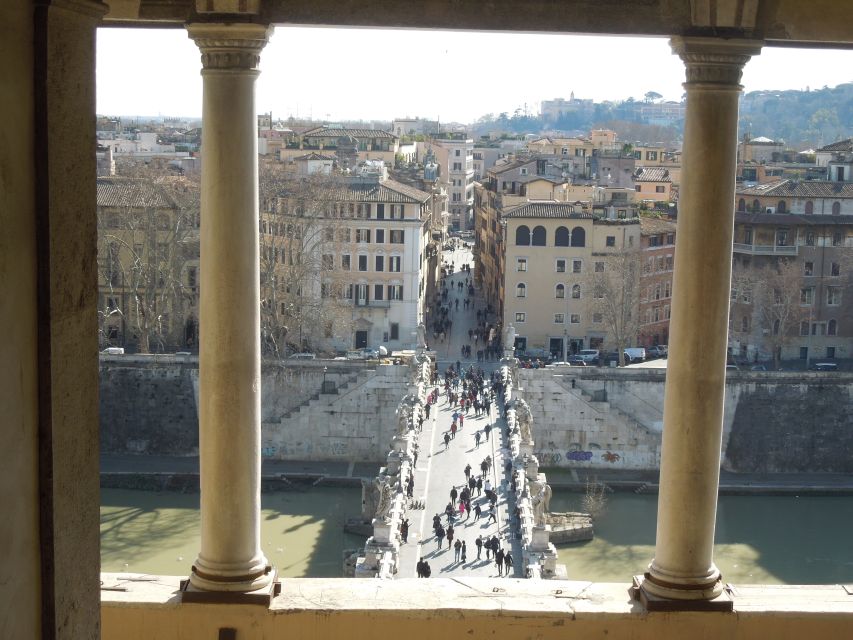 Rome: Castel Sant'Angelo Skip the Line Private Tour - Emperor Hadrian’s tomb: from mausoleum to story engine