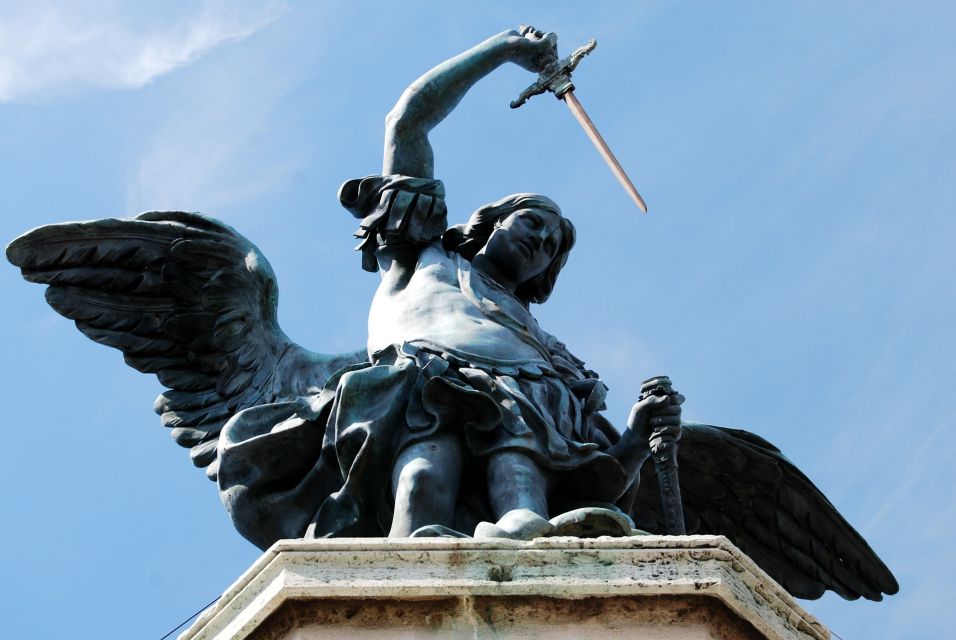 Rome: Castel Sant'Angelo Tour With Skip-the-line Access - Frescoes, angels, and the artists name-dropped on purpose