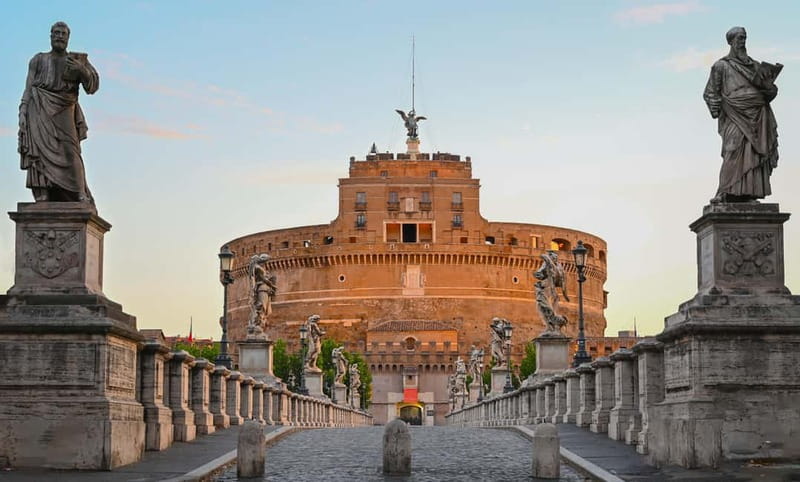 Rome: Castle Sant'Angelo Ticket w/ audioguide option - Spiral staircase: plan for the climb and use it for pacing