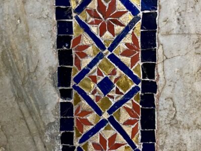 Rome: Catacombs & St Clement's Underground Semi-Private Tour - St. Clement’s Basilica: the 14-meter descent and three underground levels