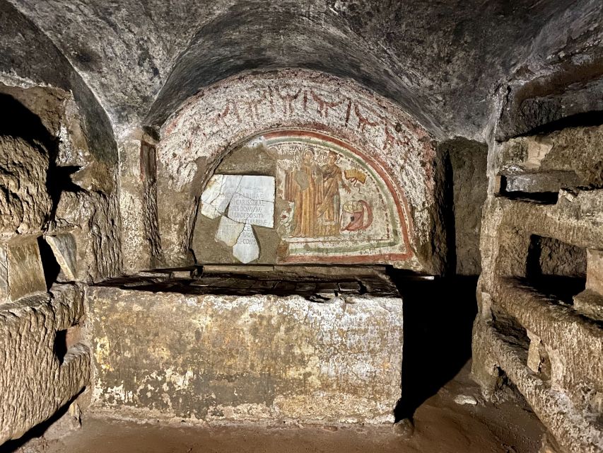 Rome: Catacombs & St Clement's Underground Semi-Private Tour - Small-group quality: why max 10 can matter underground