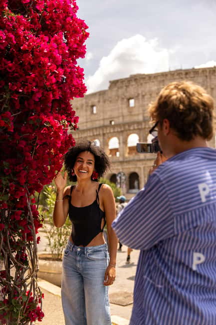 Rome: City Highlights E-Tuk Tuk Tour - Exterior Colosseum and Imperial Fora views: setting up your next visit